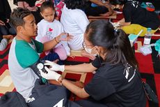 Tim Bakti Sosial Ukrida Salurkan Bantuan Kesehatan bagi Korban Gempa Cianjur