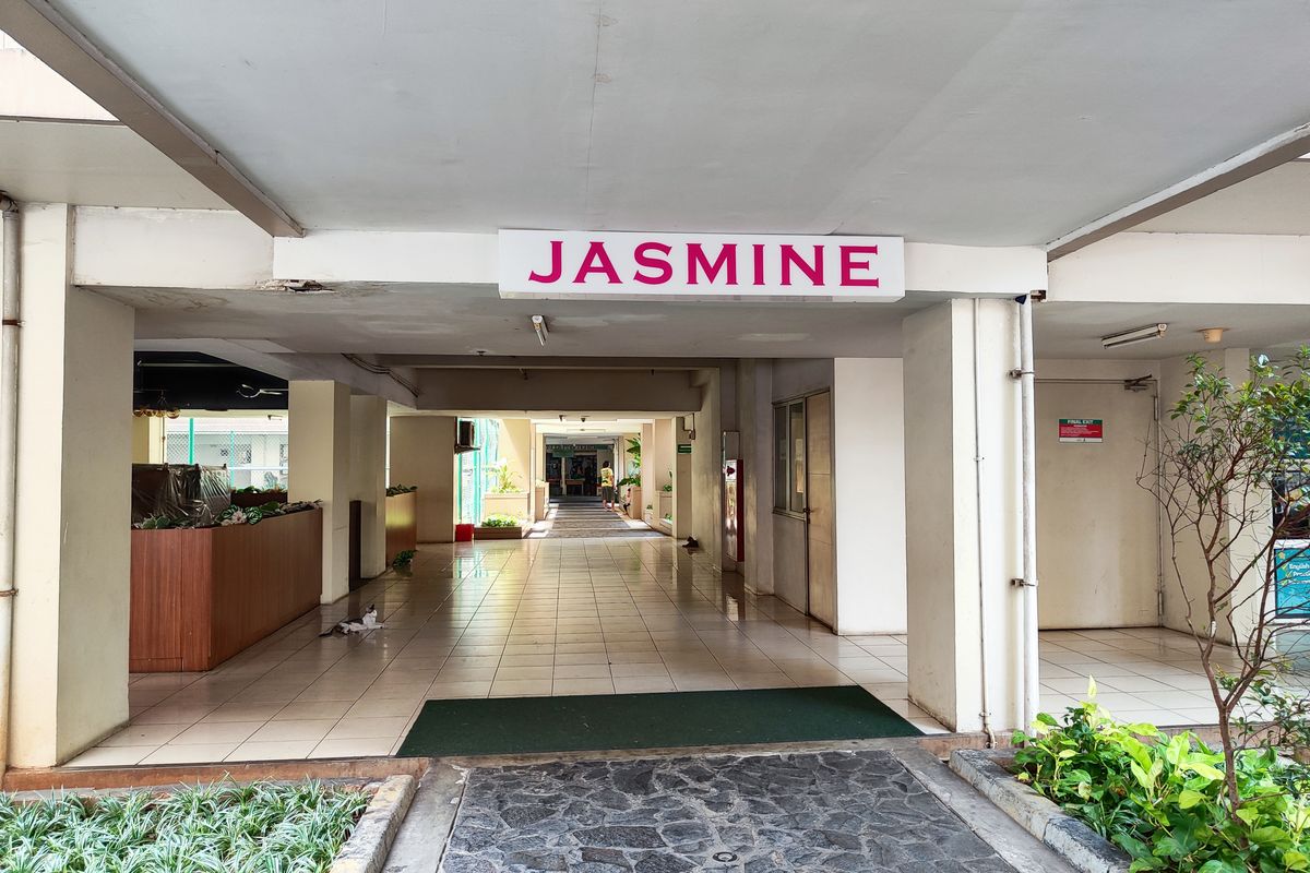 Salah satu lift di Tower Jasmine Apartemen Kalibata City ambruk pada Rabu (25/10/2023) dini hari.