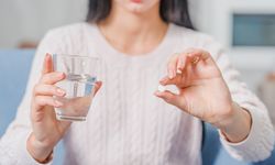 Tiga Vitamin untuk Menjaga Kesehatan Mental, Menurut Psikiater