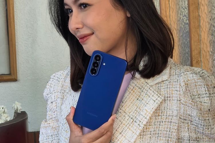 Saya Menjajal Langsung Samsung A27 5G, Desain Baru Bikin Tampilan Lebih Modern