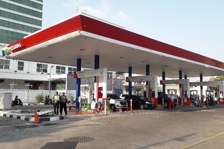 SPBU Pertamina 31.114.01 Jalan S. Parman, Slipi, Palmerah, Jakarta Barat 