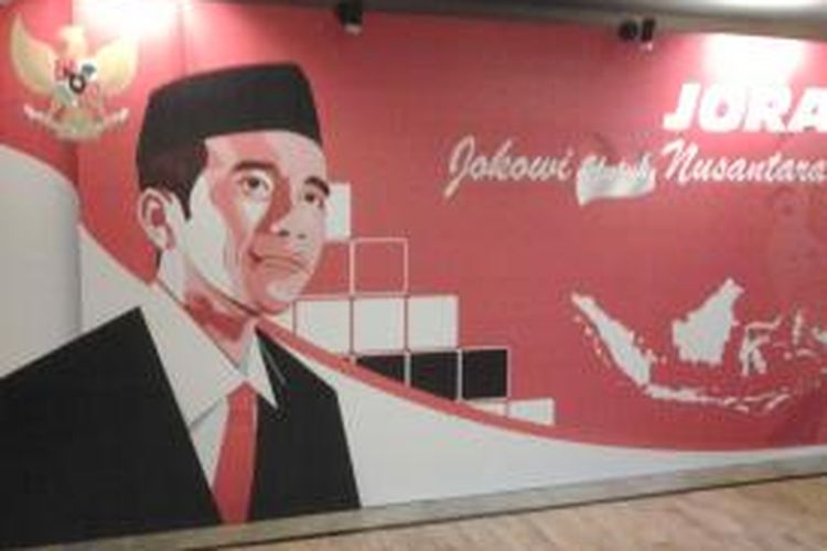 Sejumlah pendukung bakal capres PDI-P Jokowi mendeklarasikan Jokowi untuk Nusantara (JORA) di Jakarta, Senin (17/3/2014).