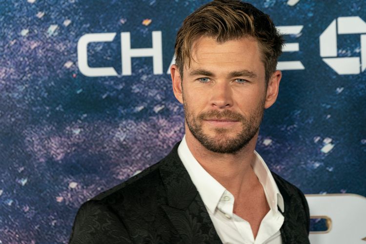 Aktor Chris Hemsworth jadi salah satu ketua bersama Met Gala 2024.