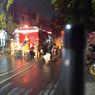 Korsleting Listrik, Rumah Tinggal di Kawasan Padat Penduduk Pondok Bambu Ludes Terbakar