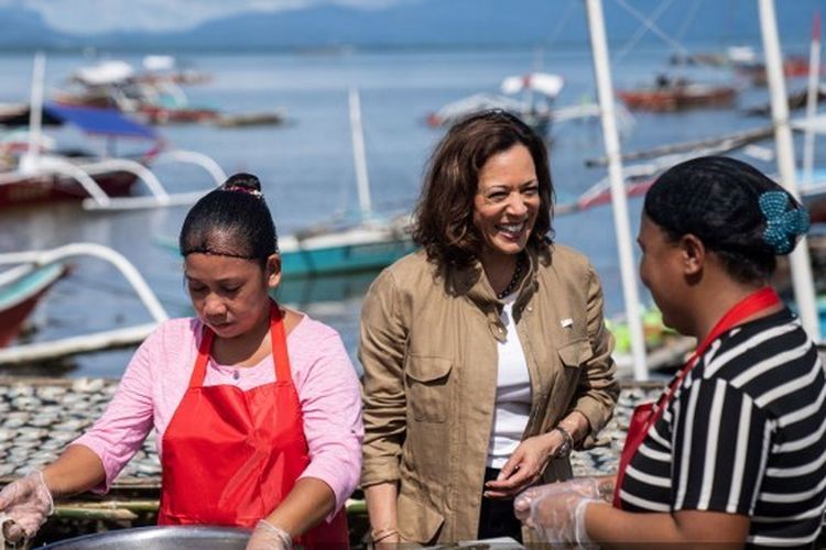 Berkunjung ke Filipina, Wapres AS Serukan Pertahankan Kedaulatan di Laut China Selatan