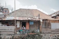 Melly Goeslaw Perlihatkan Rumah Masa Kecil, Dekat Sungai dan Terancam Digusur