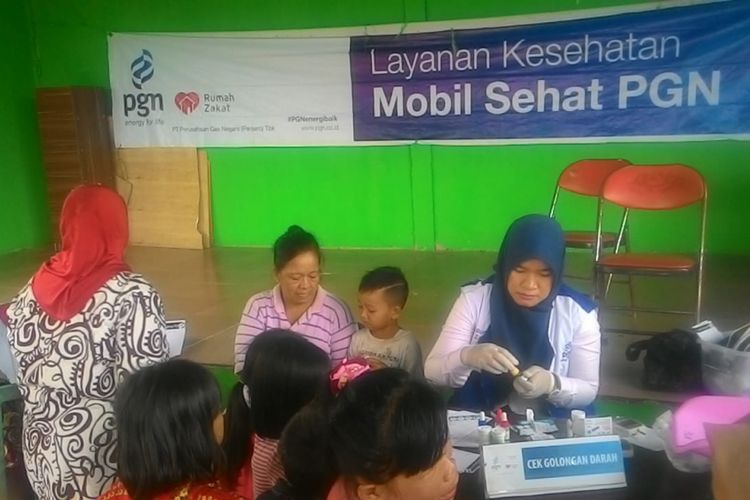 PGN memberi pelayanan kesehatan untuk masyarakat di Kabupaten Musi Banyuasin, Selasa (10/7/2018)