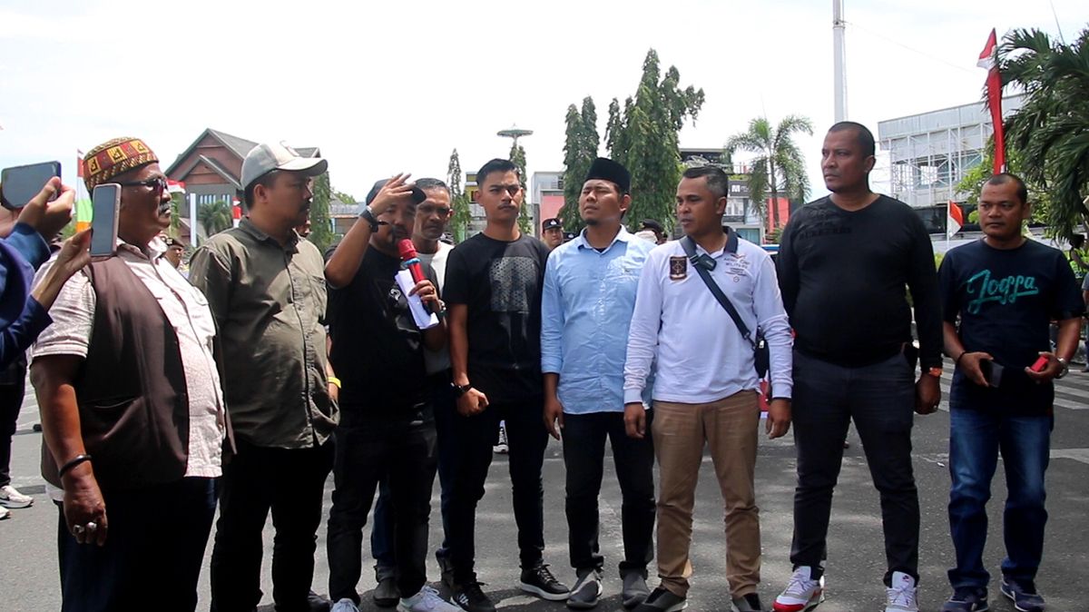 Keluarga Korban Minta Jokowi Usut Tuntas Kasus Pembunuhan Imam oleh Paspampres
