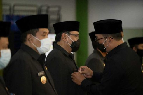 Ridwan Kamil Kukuhkan Tujuh Penjabat Sementara Bupati dan Wali Kota