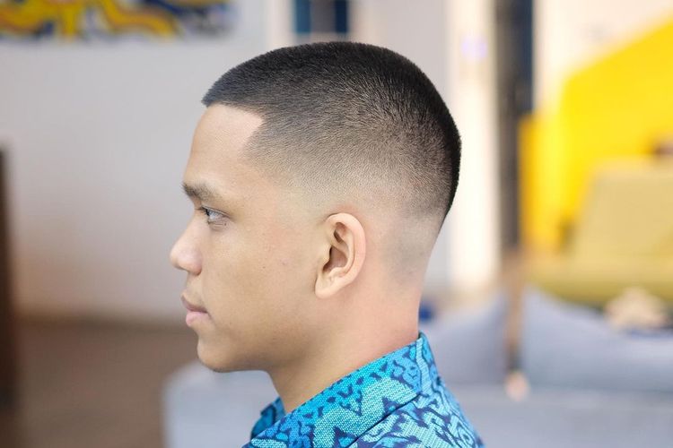 Model rambut bald fade