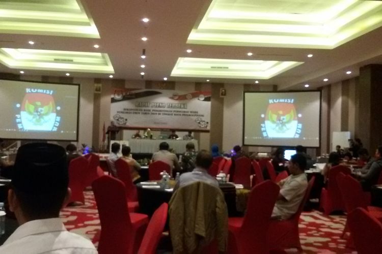 Rapat pleno KPU Pangkal Pinang, Kamis (2/5/2019).
