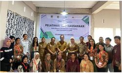 Dukung UMKM dan BUMDes Desa Bunta, PT GNI dan PT SEI Gelar Pelatihan Kewirausahaan