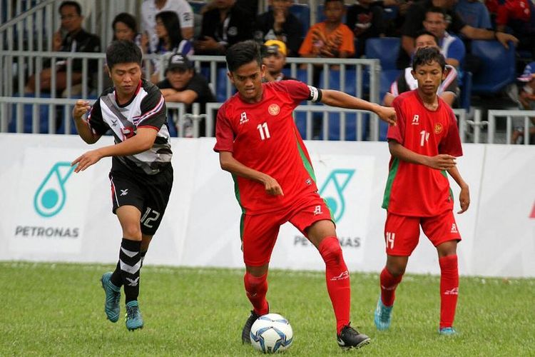 Tim sepakbola Cerebral Palsy (CP) Indonesia, sukses merajut sejarah baru di pentas ASEAN Para Games IX/2017 di Kuala Lumpur, Malaysia, pasca menumbangkan Thailand dengan skor 3-0 di babak final kala berlangsung di Field C National Sports Council, Bukit Jalil, Malaysia, Jumat (22/9/2017).