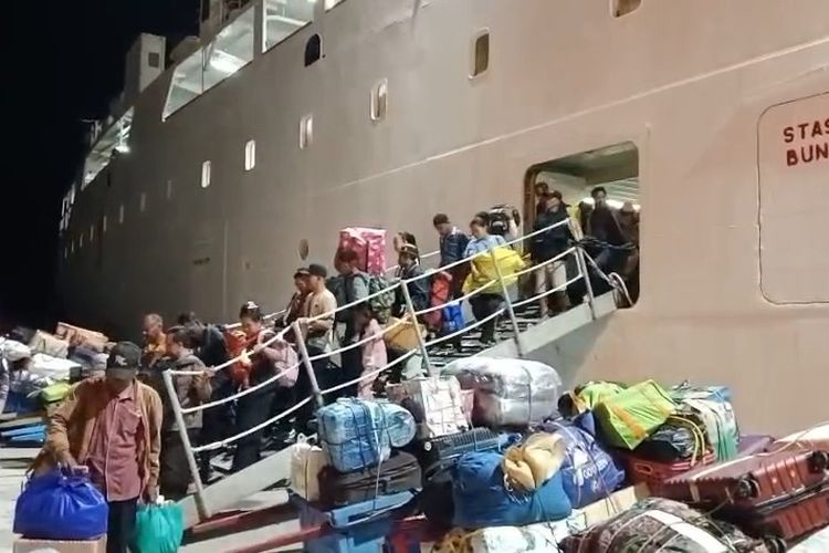 8 Calon PMI Ilegal Tujuan Malaysia Kabur Saat Diamankan Bakamla di Nunukan