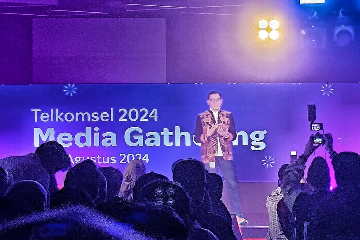 Vice President Technology Strategy and Consumer Product Innovation Telkomsel, Ronald Limoa dalam acara pembukaan Telkomsel Media Gathering 2024 yang digelar di Telkomsel Smart Office, Jakarta Selatan, Rabu (7/8/2024).
