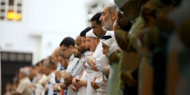 Berapa Kali Takbir Shalat Istisqa? Ini Pendapat Ulama dan Tata Caranya