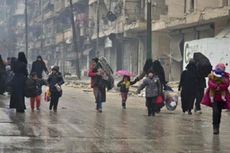 4.000 Oposan Tinggalkan Aleppo, Ribuan Lain Masih Tunggu Dievakuasi