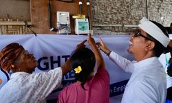 Hadirkan Energi Berkeadilan, PLN Sambung Gratis Listrik Rumah Warga Pra-Sejahtera di Bali