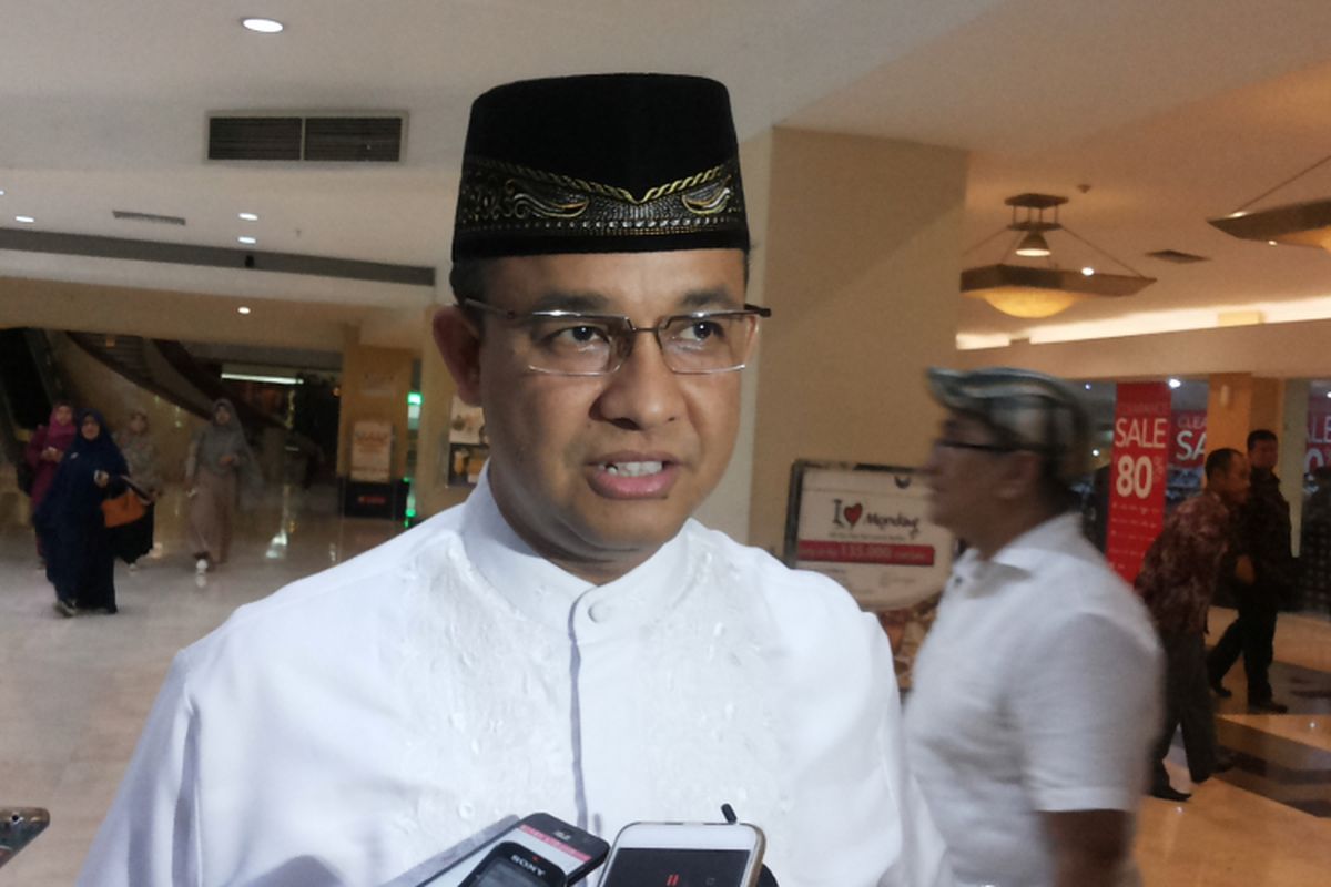 Calon gubernur DKI Jakarta nomor pemilihan tiga Anies Baswedan saat ditemui di Hotel Bidakara, Jakarta Selatan, Jumat (17/3/2017).