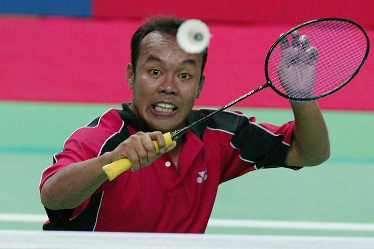 Tri Kusharjanto saat beraksi di laga beregu Asian Games Busan 2002. Gambar diambil pada 7 Oktober 2002. 