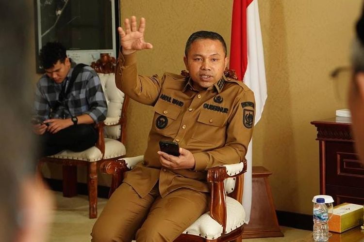 Demi PAD dan Infrastruktur, Gubernur Riau Wajibkan Seluruh Kendaraan Usaha Berpelat BM