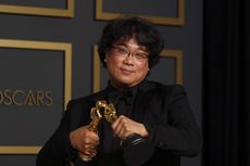 Borong Piala Oscar, Bong Joon Ho Justru Minta Maaf Saat Trofinya Diukir
