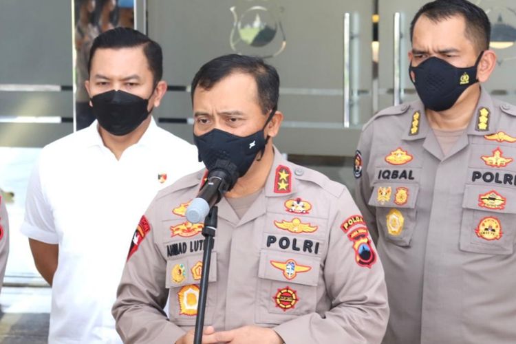 Kapolda Jateng Irjen Ahmad Luthfi saat konferensi pers di Mapolda Jateng, Selasa (18/1/2022)