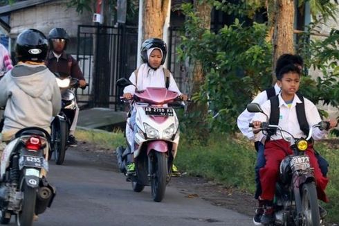 Mengapa Masih Banyak Anak di Bawah Umur Mengendarai Sepeda Motor?