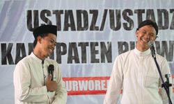 Cegah Penyebaran Hoaks, Ganjar Gandeng Seribu Guru Ngaji