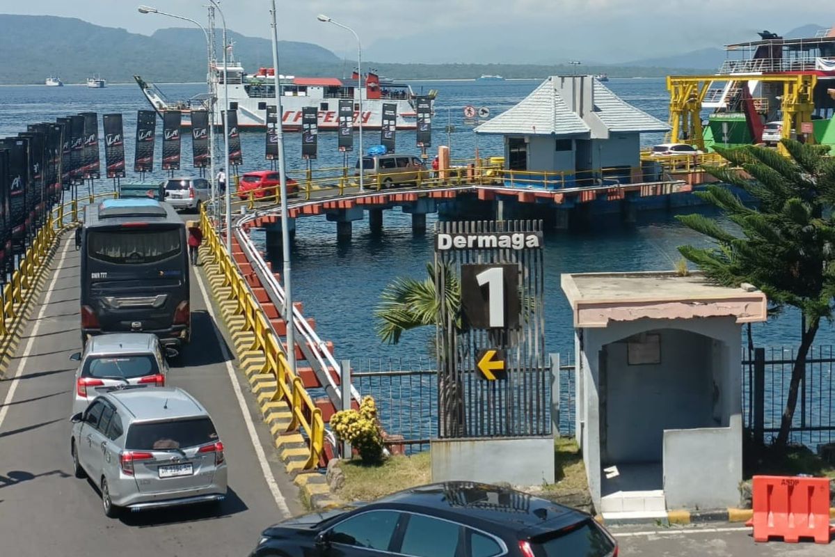 ASDP Catat 36.647 Kendaraan Menyeberang saat Long Weekend Mei 2025
