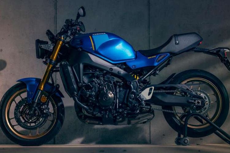 Yamaha XSR900 2022