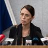 Bertelanjang Kaki PM Jacinda Ardern Hadiri Peringatan Setahun Letusan Gunung Berapi di White Island