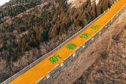 Jelang Imlek, Tembok Besar China 