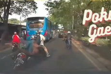 Akibat Meleng, Dua Pengendara Motor Senggolan dan Terjatuh