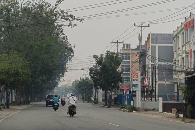 Cerita Warga Pontianak Bertahan di Tengah Karhutla Kalimantan, Pagi Bau Asap