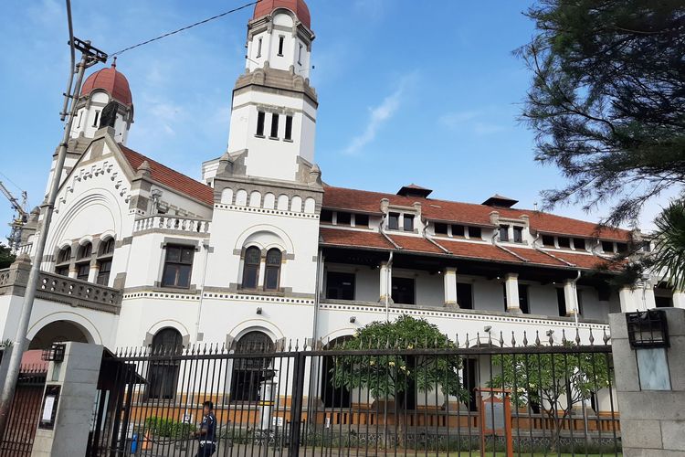 Destinasi wisata heritage Lawang Sewu Semarang yang ditutup sementara waktu untuk pencegahan virus corona.