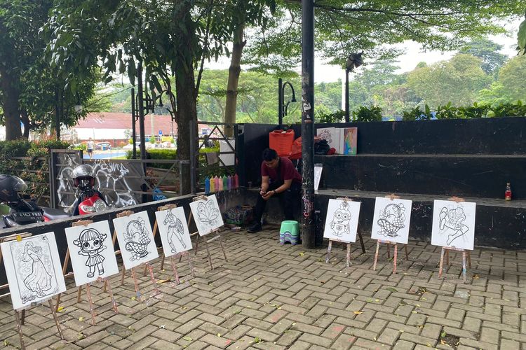 Aktivitas melukis untuk anak-anak bisa dilakukan di Lapangan Sempur di Kota Bogor. 