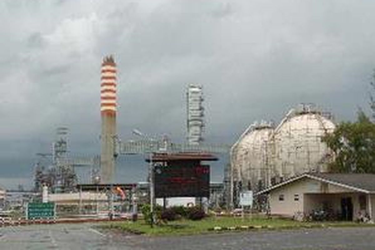 Kilang Unit Pengolahan V Balikpapan memasok kebutuhan bahan bakar minyak dan gas elpiji untuk wilayah Indonesia timur.