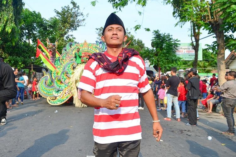 Ilustrasi orang dari Suku Madura.