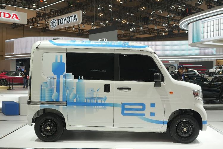Mobil listrik mungil Honda N-Van EV Prototype dipamerkan di GIIAS 2023