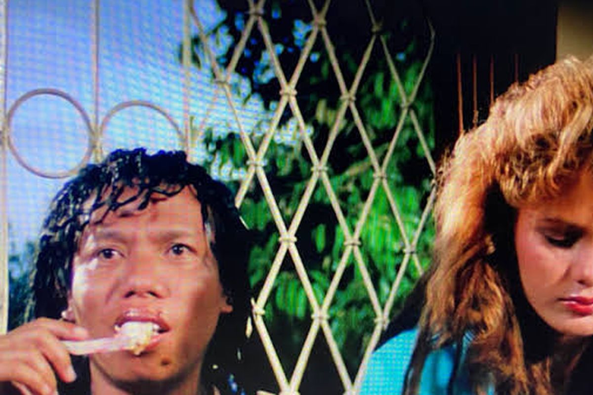 Dono dan Madonna di salah satu film Warkop DKI.