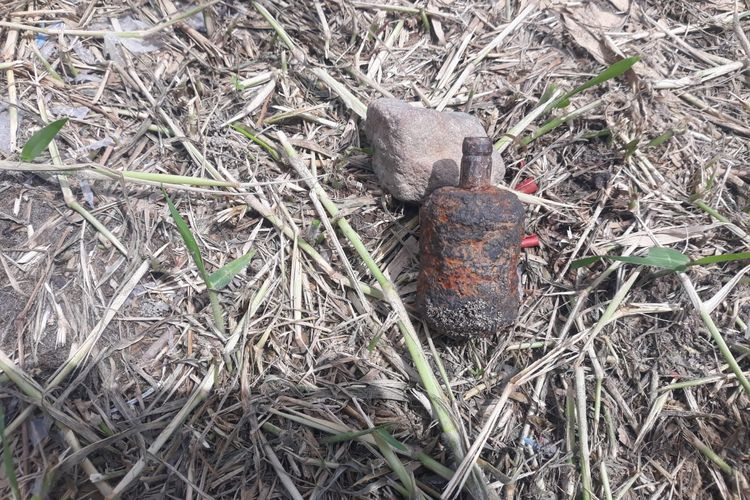 Warga Medan Temukan Granat Aktif di Pinggir Sungai, Jibom Turun Tangan