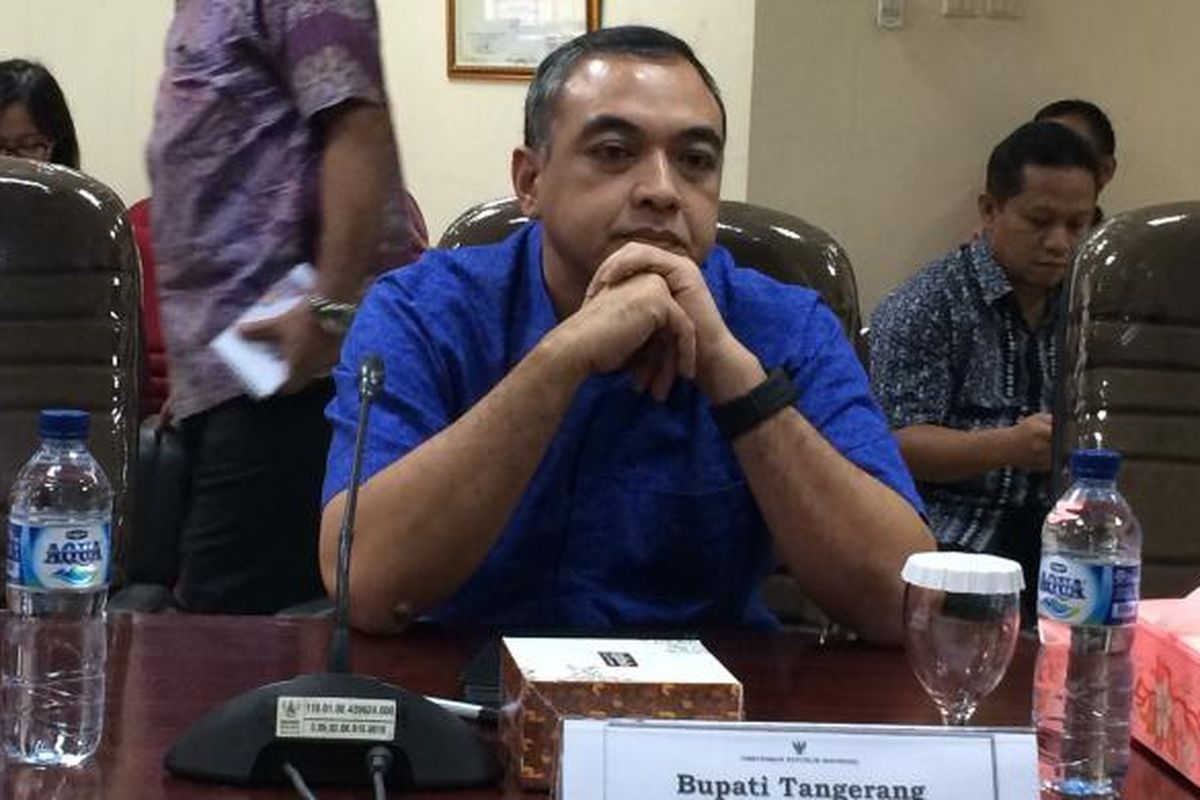 Bupati Tangerang, Ahmed Zaki Iskandar di kantor Ombudsman RI, Jakarta Selatan, Kamis (28/7/2016).