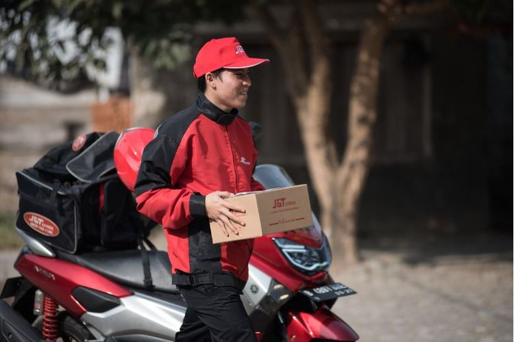 Satu Dekade Beroperasi, J&T Express Menghubungkan Nusantara dan Berdayakan UMKM