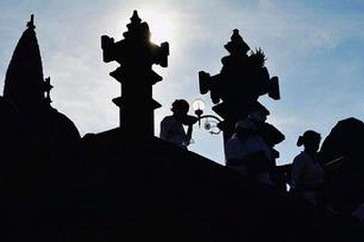 Bali Taman Firdaus Yang Bergerak Terus