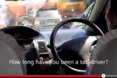 Sopir Taksi Minta Penumpangnya Berbahasa Inggris