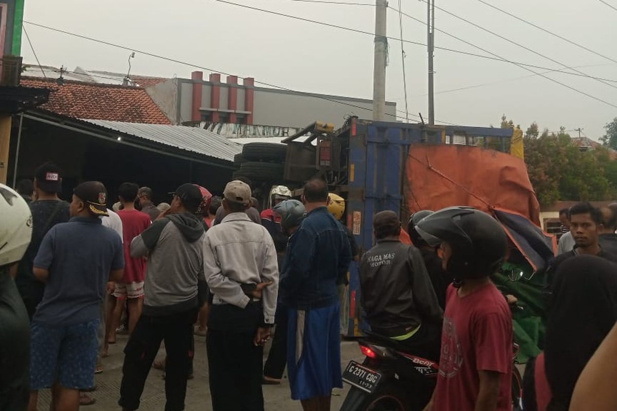 Investigasi KNKT terhadap truk yang mengalami rem blong di flyover Kretek