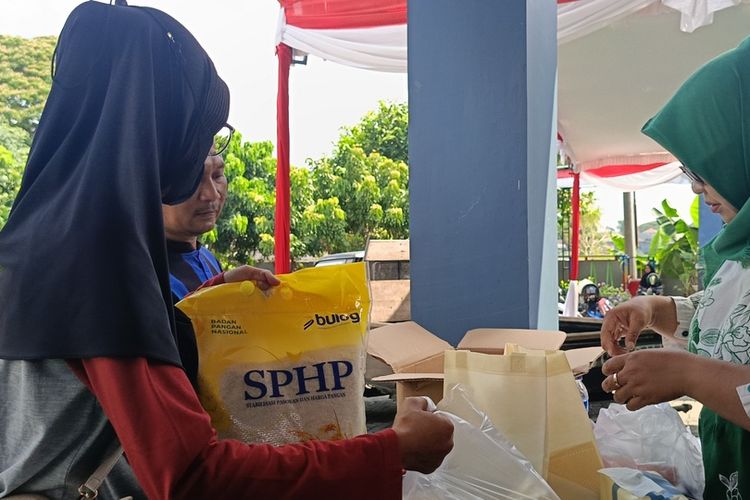Ilustrasi beras SPHP.