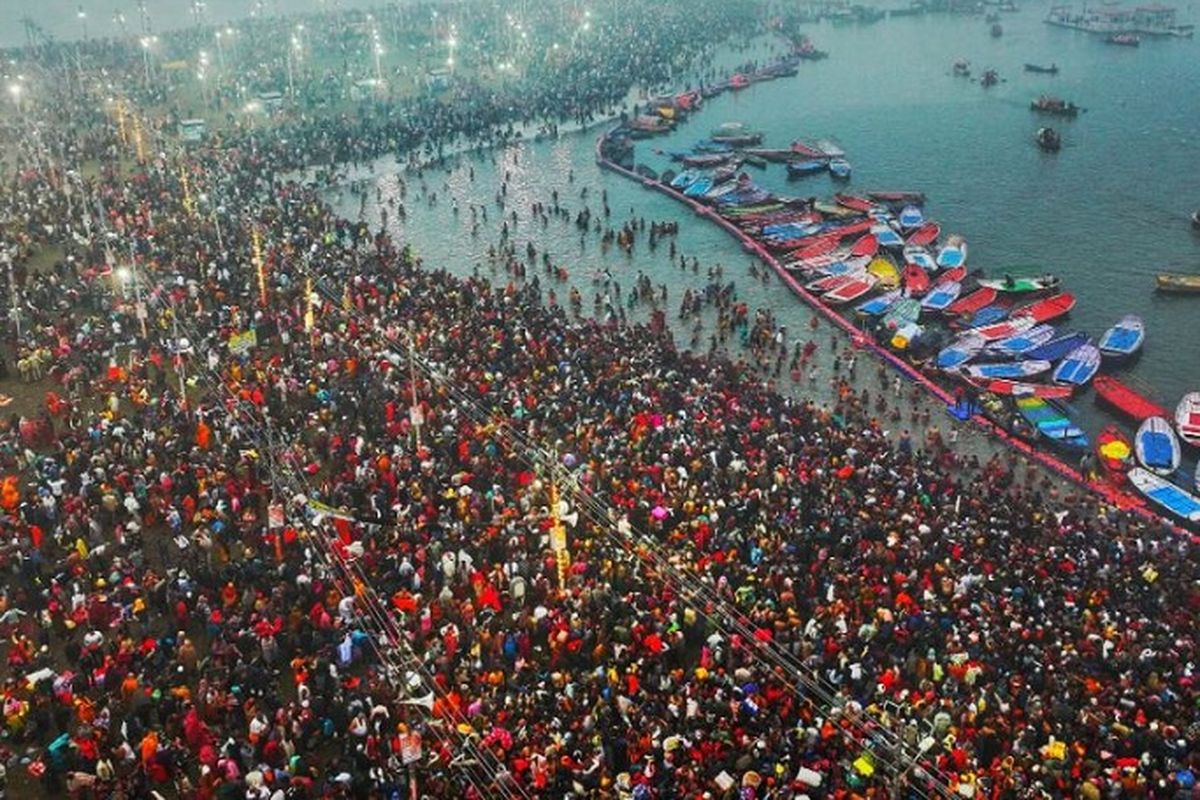 Desak-desakan di Kuil Hindu India, 9 Peziarah Tewas Terinjak