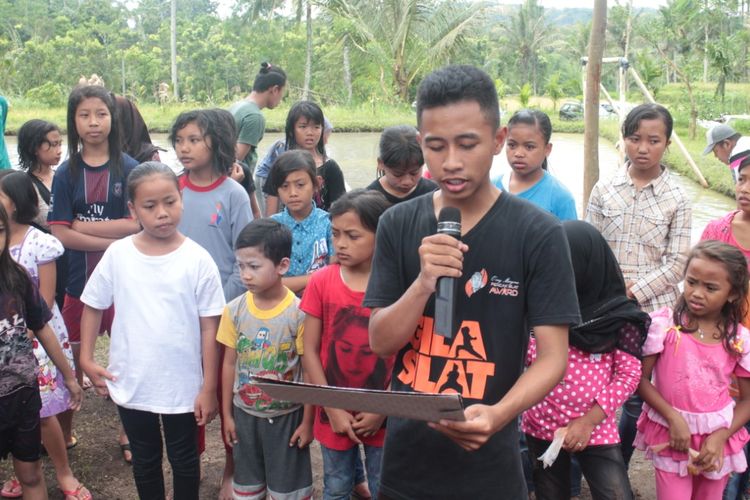 Deklrasi forum anak ledokombo yang diinisiasi oleh kampung belajar tanoker di Jember 